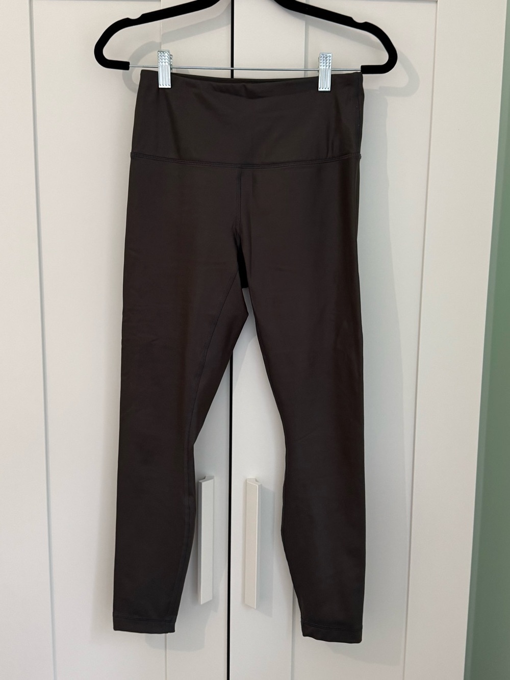 Reflex High-Waist Leggings in Dark Brown
